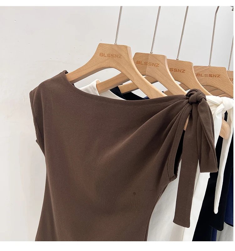 Trendy High Street Solid Color Bow Tie Asymmetric Shoulder T-shirt 2026 Summer Women Tshirt Sexy Fashion Slim Fit Tees Crop Top Trendy High Street Solid Color Bow Tie Asymmetric Shoulder T-shirt 2026 Summer Women Tshirt Sexy Fashion Slim Fit Tees Crop Top