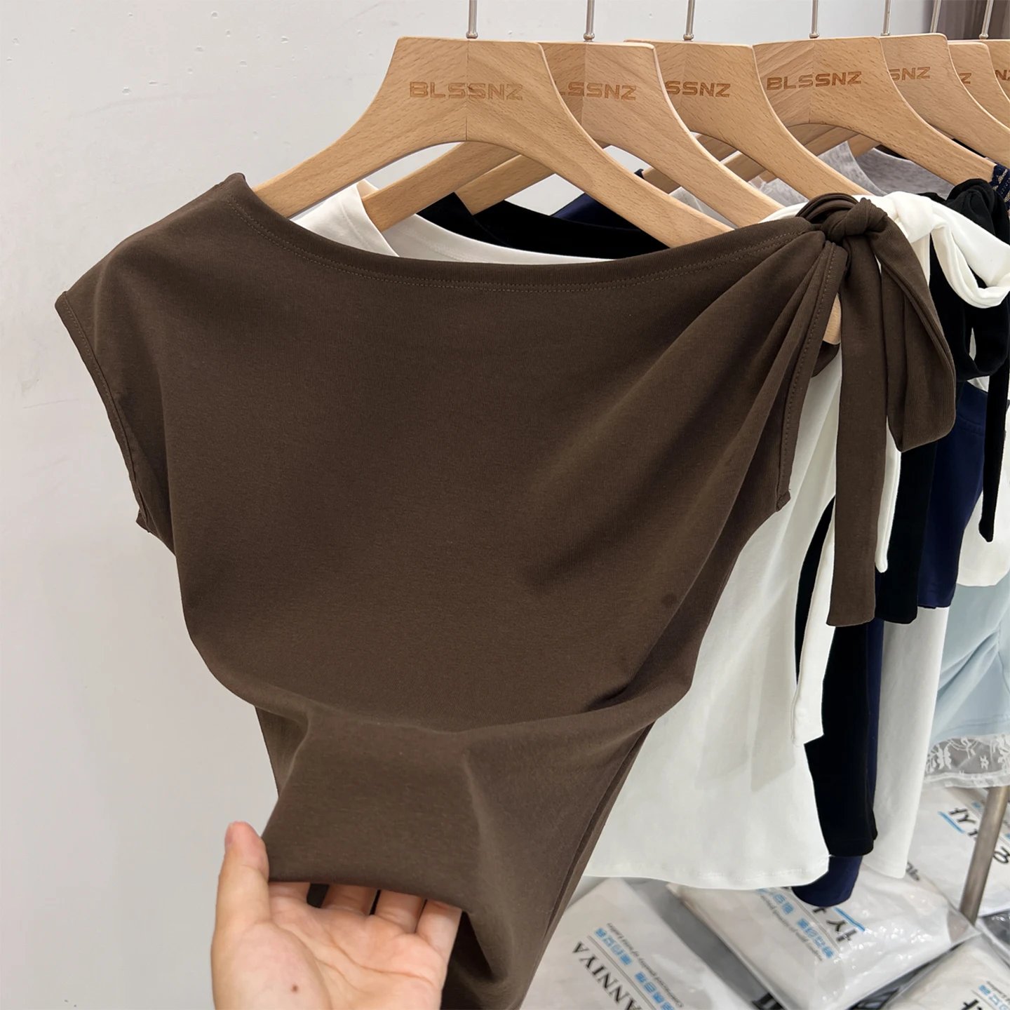 19554-puepso.jpg Trendy High Street Solid Color Bow Tie Asymmetric Shoulder T-shirt 2026 Summer Women Tshirt Sexy Fashion Slim Fit Tees Crop Top - Image 1