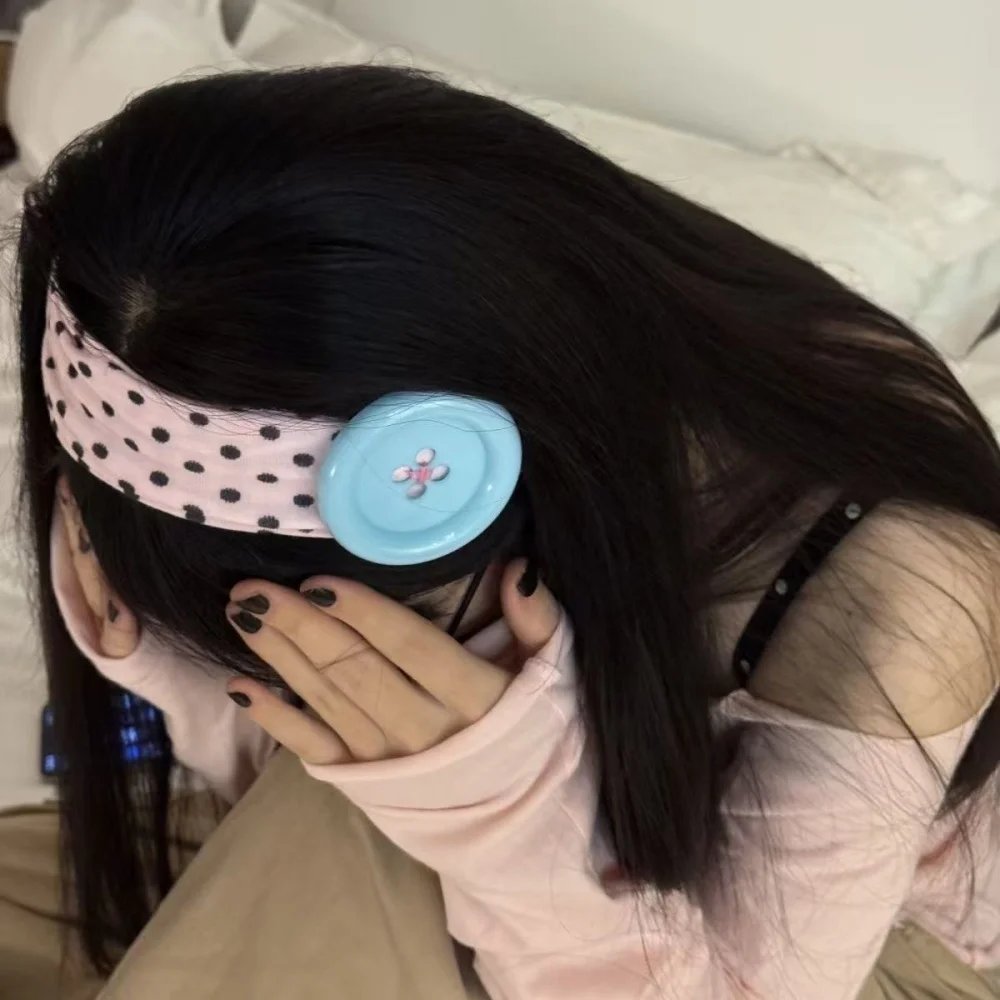 Y2K Subculture Large Button Polka Dot Headband Photography Dressing Yoga Going Out on the Street INS Decoration Accessories Y2K Subculture Large Button Polka Dot Headband Photography Dressing Yoga Going Out on the Street INS Decoration Accessories