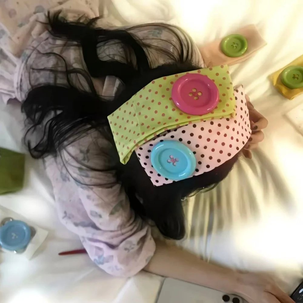 Y2K Subculture Large Button Polka Dot Headband Photography Dressing Yoga Going Out on the Street INS Decoration Accessories Y2K Subculture Large Button Polka Dot Headband Photography Dressing Yoga Going Out on the Street INS Decoration Accessories