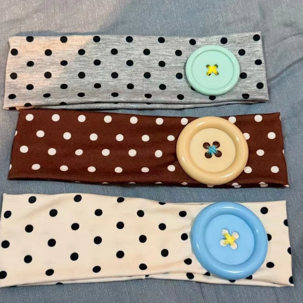 Y2K Subculture Large Button Polka Dot Headband Photography Dressing Yoga Going Out on the Street INS Decoration Accessories Y2K Subculture Large Button Polka Dot Headband Photography Dressing Yoga Going Out on the Street INS Decoration Accessories