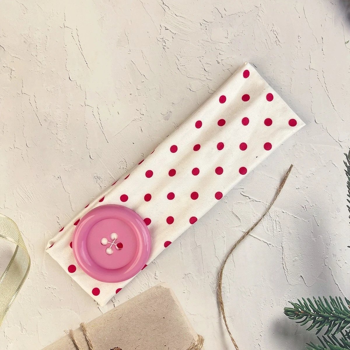 Y2K Subculture Large Button Polka Dot Headband Photography Dressing Yoga Going Out on the Street INS Decoration Accessories Y2K Subculture Large Button Polka Dot Headband Photography Dressing Yoga Going Out on the Street INS Decoration Accessories