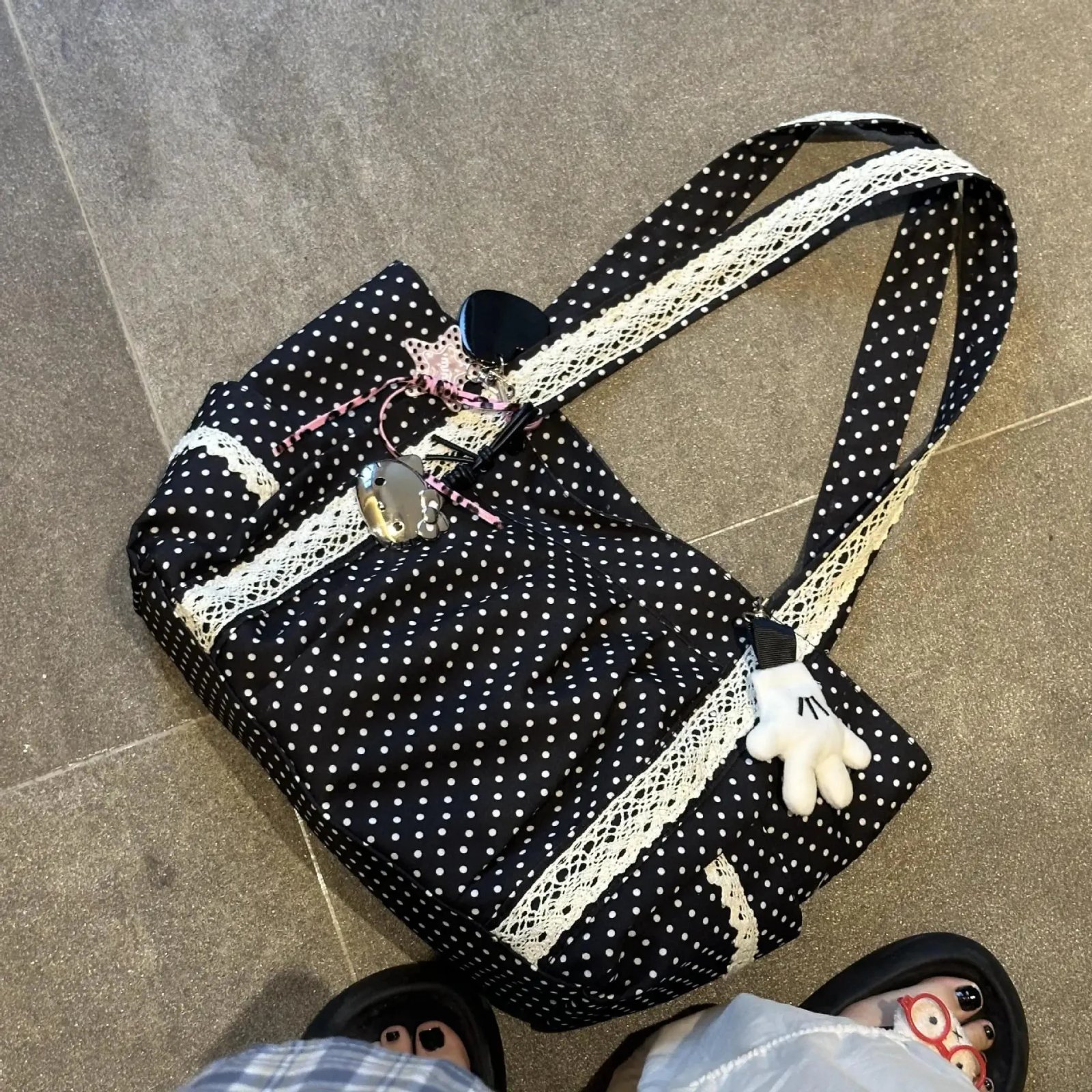 20159-jx83f0.jpg Korean Polka Dot Shoulder Bag For Women Retro Fashion Large Capacity Tote Bag Literary Work Commute Versatile Canvas Handbag - Image 1