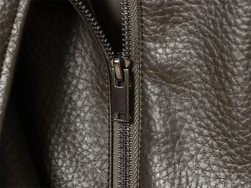 Women's Jacket Fall 2025 New Black Long Sleeve Pebble Faux Leather Jacket Motorcycle Style Personality Fashion