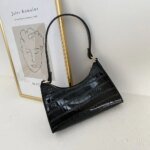Fashion Exquisite Bag Retro Casual Women Totes Shoulder Bags Female Leather Solid Color Chain Handbag for Women - Image 2
