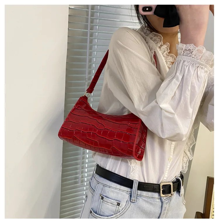 Fashion Exquisite Bag Retro Casual Women Totes Shoulder Bags Female Leather Solid Color Chain Handbag for Women