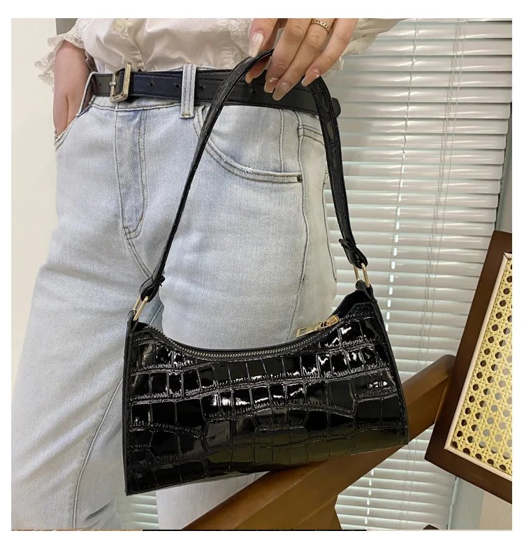Fashion Exquisite Bag Retro Casual Women Totes Shoulder Bags Female Leather Solid Color Chain Handbag for Women