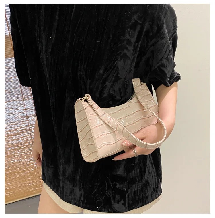 Fashion Exquisite Bag Retro Casual Women Totes Shoulder Bags Female Leather Solid Color Chain Handbag for Women
