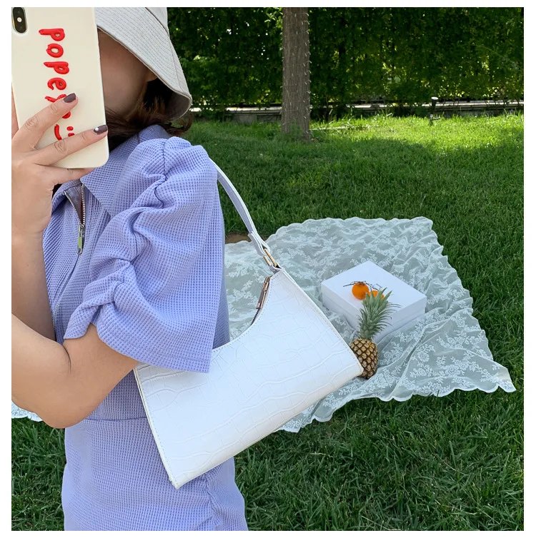 Fashion Exquisite Bag Retro Casual Women Totes Shoulder Bags Female Leather Solid Color Chain Handbag for Women