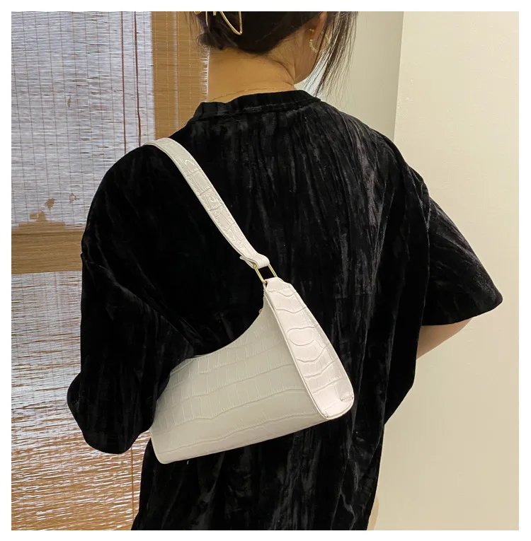 Fashion Exquisite Bag Retro Casual Women Totes Shoulder Bags Female Leather Solid Color Chain Handbag for Women